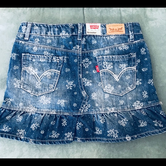 ✨Girls Levi’s Scooter NWT✨ - Picture 2 of 2